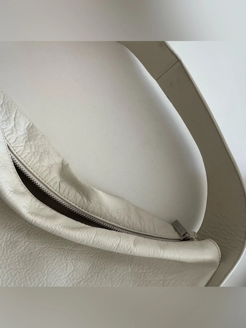 St. Agni Petit Arc Bag - White/Cream